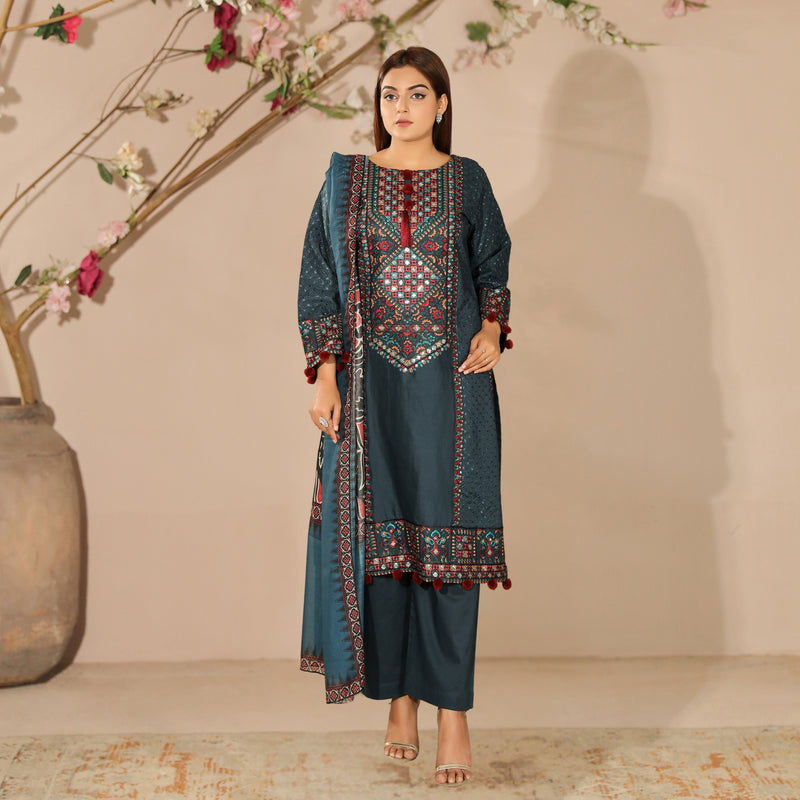 DE-27: Glamour Unleashed Eid Ensemble