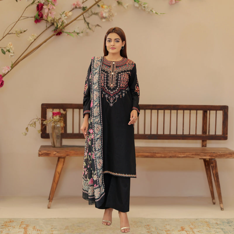 DE-07: Royal Charm Lawn Dress – Luxe Embroidered Edition